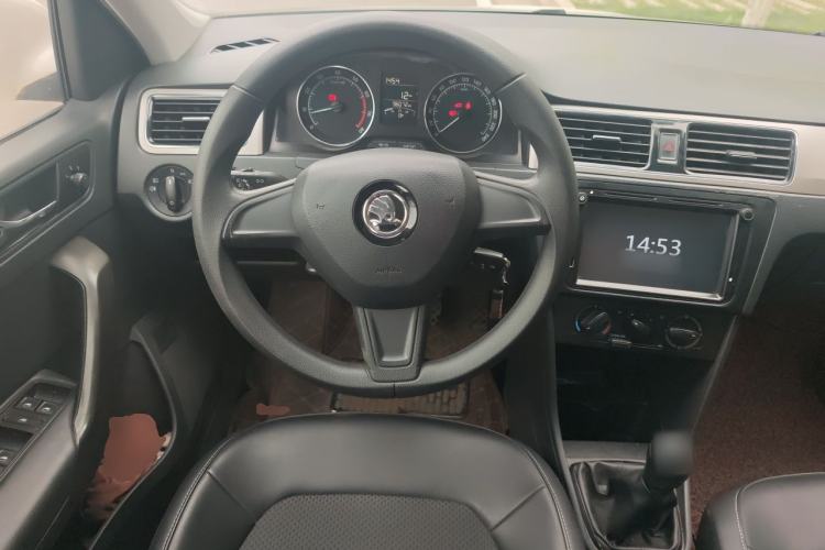Used Skoda Rapid Spaceback 2016 Revised 1.6L Manual Chuanxing Edition Steering Wheel