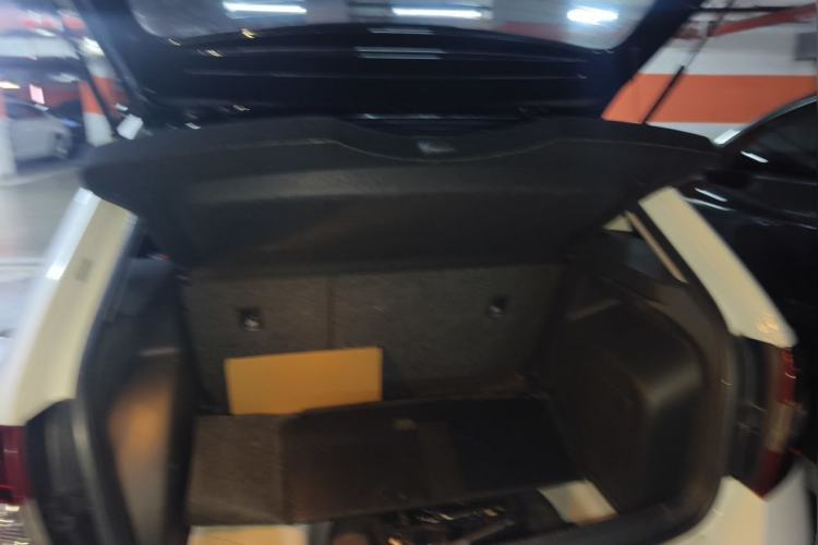 Used Skoda Rapid Spaceback 2016 Revised 1.6L Automatic Smart Drive Version Trunk