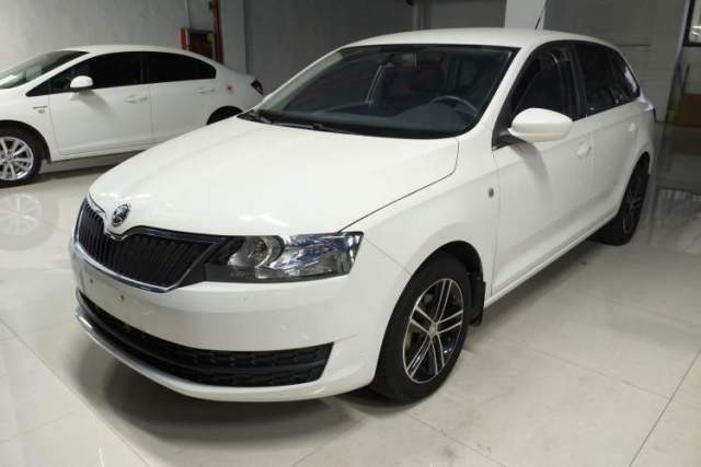 Used Skoda Rapid Spaceback 2016 Revised Version 1.4L Manual Front-Drive Edition