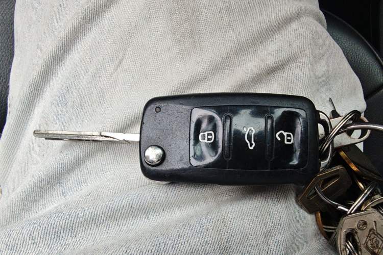 Used Skoda Rapid Spaceback 2016 Revised 1.6L Automatic Chuanxing Version Vehicle Key