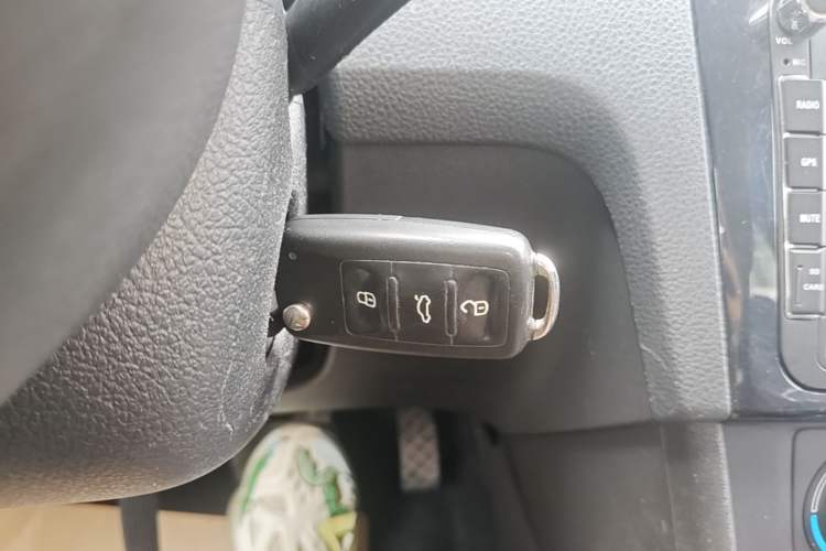 Used Skoda Rapid Spaceback 2016 Revised Version 1.6L Automatic Front-Drive Edition Vehicle Key