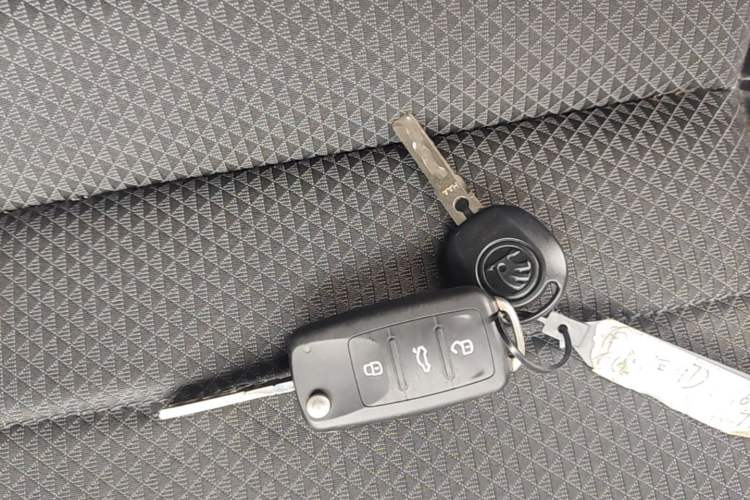 Used Skoda Rapid Spaceback 2016 Revised 1.6L Manual Chuanxing Edition Vehicle Key