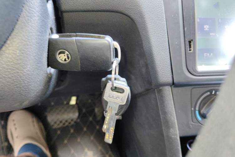 Used Skoda Rapid Spaceback 2016 Revised 1.6L Automatic Chuanxing Version Vehicle Key