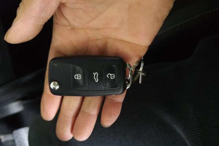 Used Skoda Rapid Spaceback 2016 Revised 1.6L Automatic Chuanxing Version Vehicle Key