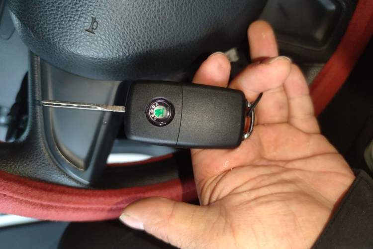 Used Skoda Rapid Spaceback 2016 Revised 1.6L Automatic Chuanxing Version Vehicle Key
