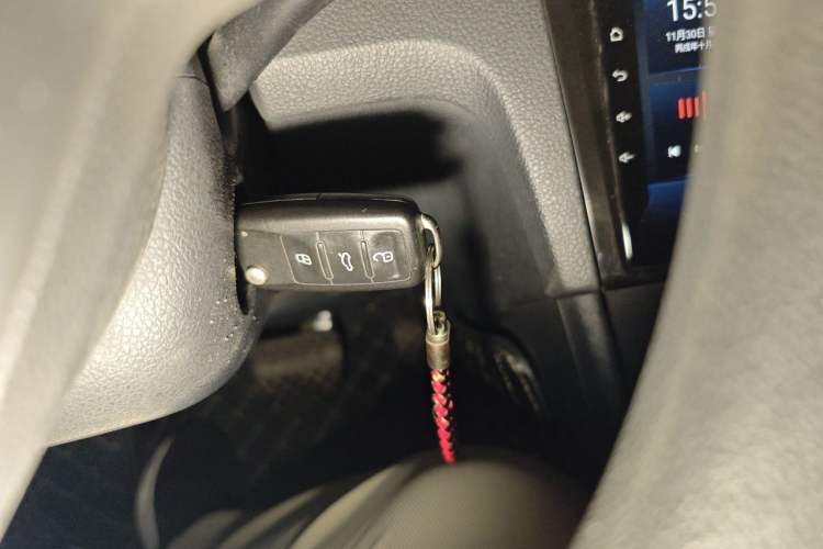 Used Skoda Rapid Spaceback 2016 1.6L Automatic Chuanxing Edition Vehicle Key