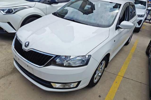 Used Skoda Rapid Spaceback 2016 Revised 1.6L Automatic Chuanxing Version