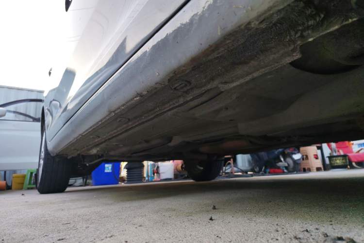 Used Skoda Rapid Spaceback 2018 1.6L Automatic Standard Edition Right Side Sill