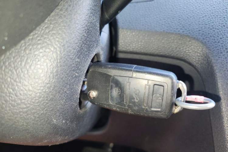 Used Skoda Rapid Spaceback 2018 1.6L Automatic Standard Edition Vehicle Key