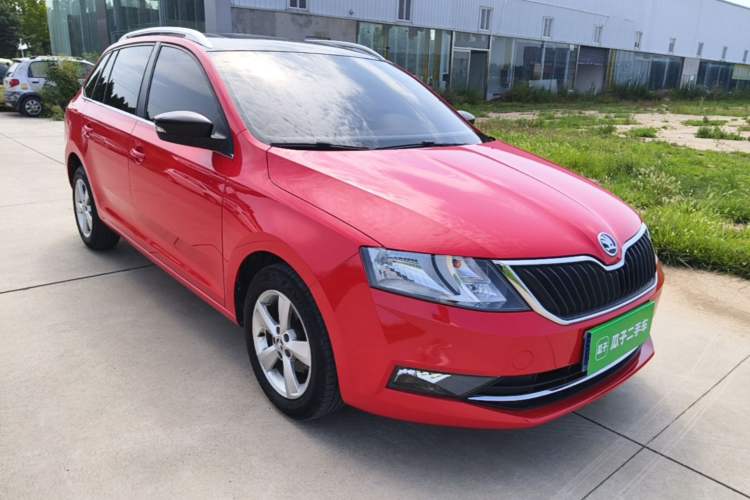 Used Skoda Rapid Spaceback 2018 1.6L Automatic Comfort Edition Exterior 1