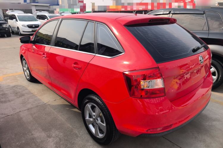 Used Skoda Rapid Spaceback 2018 1.6L Automatic Comfort Edition Exterior 2