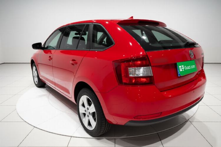 Used Skoda Rapid Spaceback 2018 1.6L Automatic Comfort Edition Exterior 3