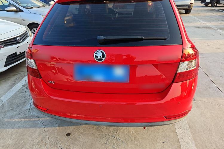Used Skoda Rapid Spaceback 2018 1.6L Automatic Comfort Edition Exterior 5