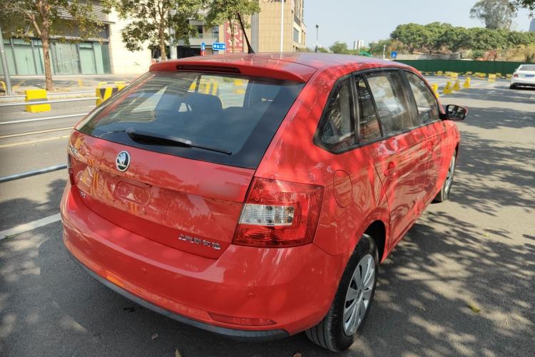 Used Skoda Rapid Spaceback 2018 1.6L Automatic Standard Edition Exterior 5