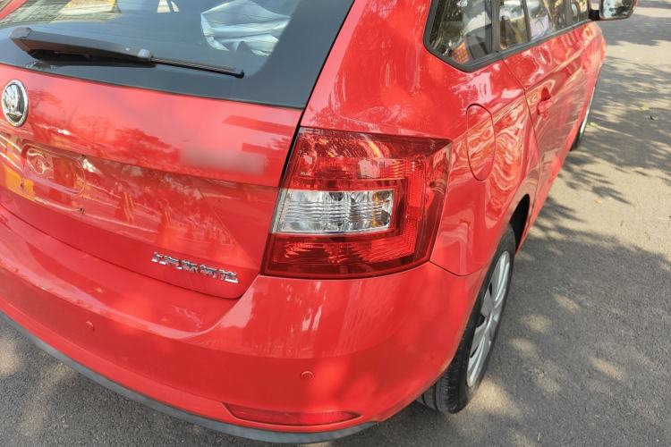 Used Skoda Rapid Spaceback 2018 1.6L Automatic Standard Edition Exterior 6