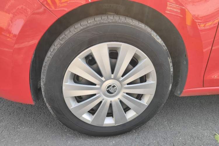 Used Skoda Rapid Spaceback 2018 1.6L Automatic Standard Edition Exterior 7