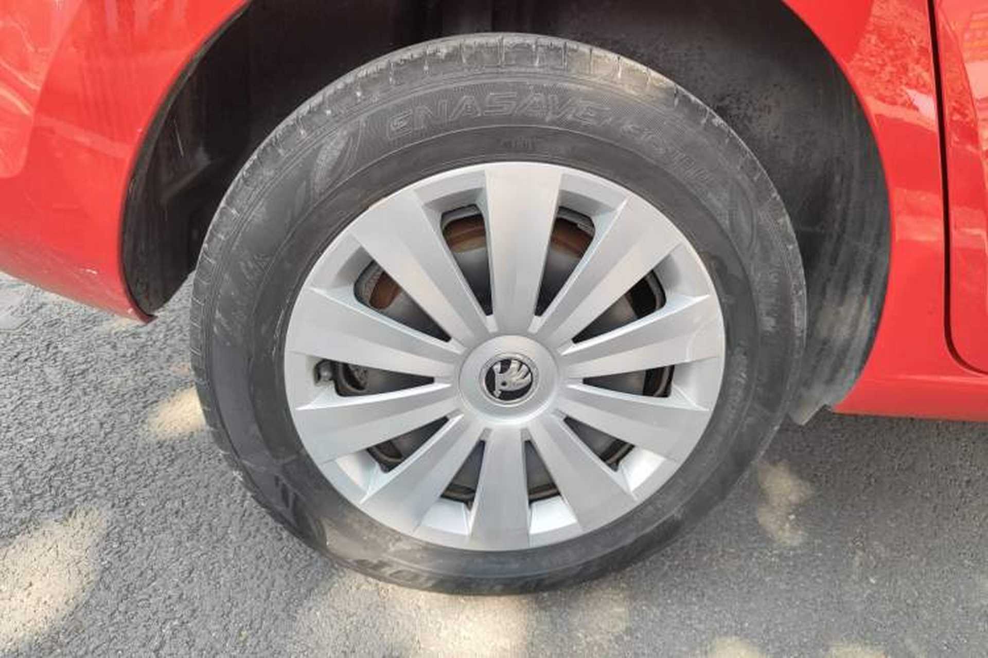 Used Skoda Rapid Spaceback 2018 1.6L Automatic Standard Edition Exterior 8