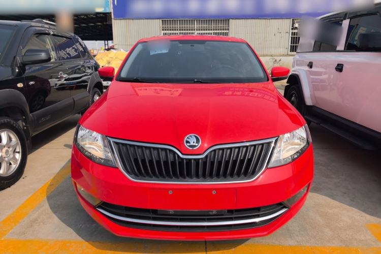 Used Skoda Rapid Spaceback 2018 1.6L Automatic Comfort Edition Front
