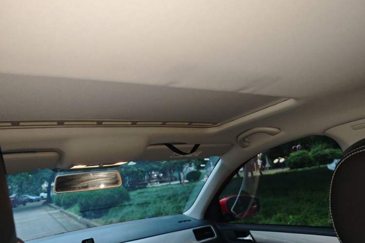 Used Skoda Rapid Spaceback 2018 1.6L Automatic Comfort Edition Headliner