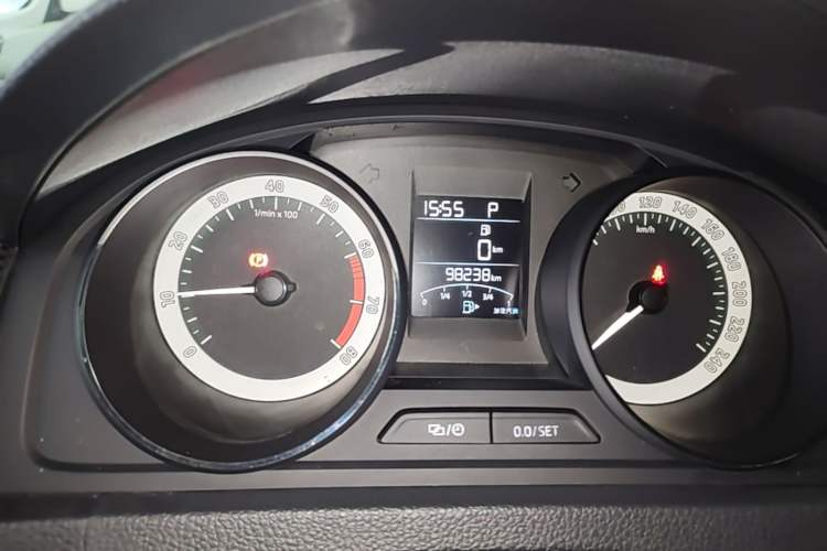Used Skoda Rapid Spaceback 2018 1.6L Automatic Sport Edition Instrument Cluster