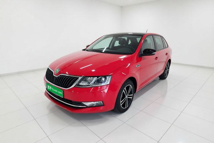 Ojetý Skoda Rapid Spaceback 2018 1.6L Automatic Sport Edition Guazi used car, China used car export, Used car for sale, Used  cars, Cheapest cars for sale