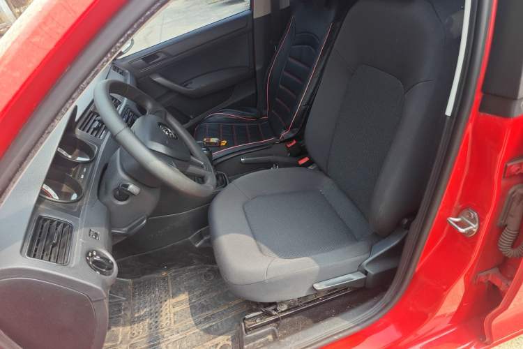 Used Skoda Rapid Spaceback 2018 1.4L Manual Standard Edition Left Front Seat