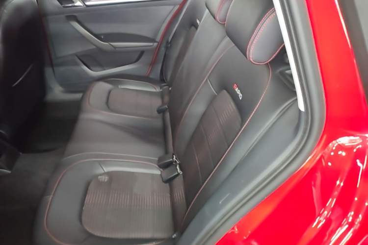 Used Skoda Rapid Spaceback 2018 1.6L Automatic Sport Edition Left Rear Seat