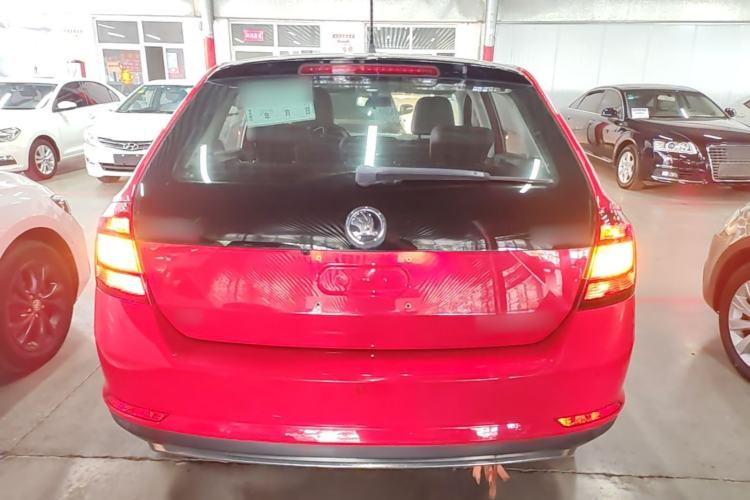 Used Skoda Rapid Spaceback 2018 1.6L Automatic Sport Edition Rear