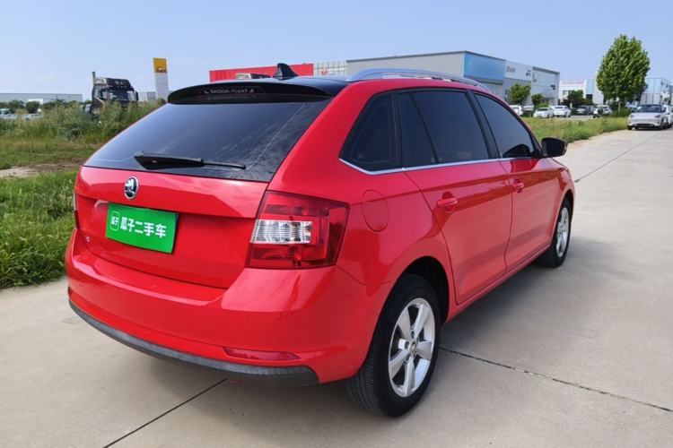Used Skoda Rapid Spaceback 2018 1.6L Automatic Comfort Edition Rear Right 45 Deg