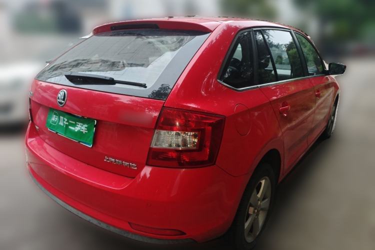 Used Skoda Rapid Spaceback 2018 1.6L Automatic Comfort Edition Rear Right 45 Deg