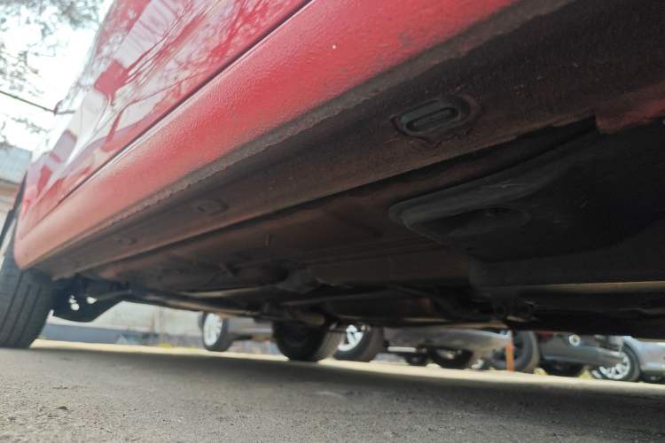 Used Skoda Rapid Spaceback 2018 1.4L Manual Standard Edition Right Side Sill