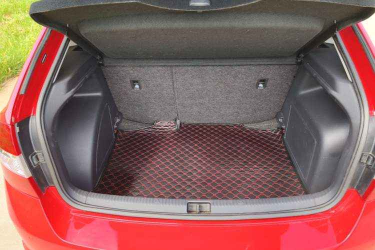 Used Skoda Rapid Spaceback 2018 1.6L Automatic Comfort Edition Trunk