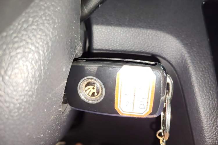 Used Skoda Rapid Spaceback 2018 1.6L Automatic Sport Edition Vehicle Key