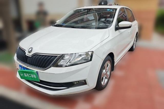 Used Skoda Rapid Spaceback 2018 1.6L Manual Comfort Edition