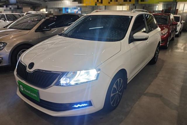 Used Skoda Rapid Spaceback 2018 1.4L Manual Standard Edition