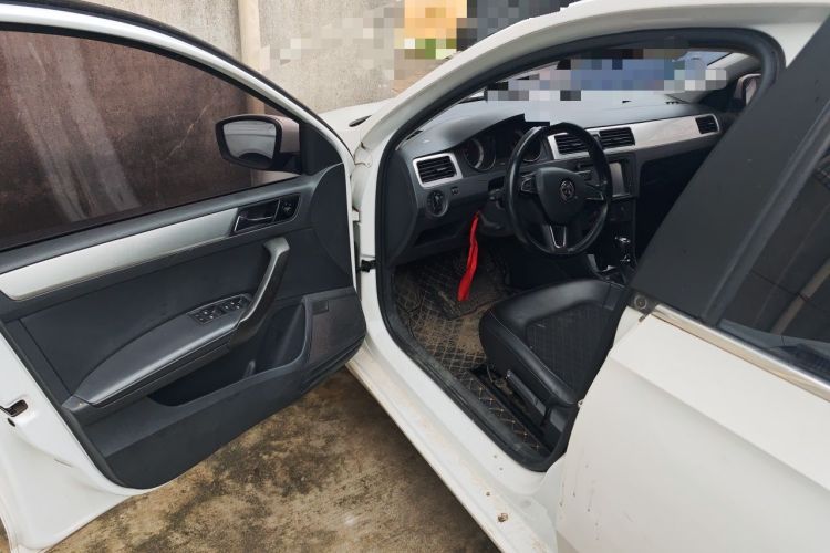 Used Skoda Rapid Spaceback 2018 1.6L Automatic Comfort Edition Driver Seat