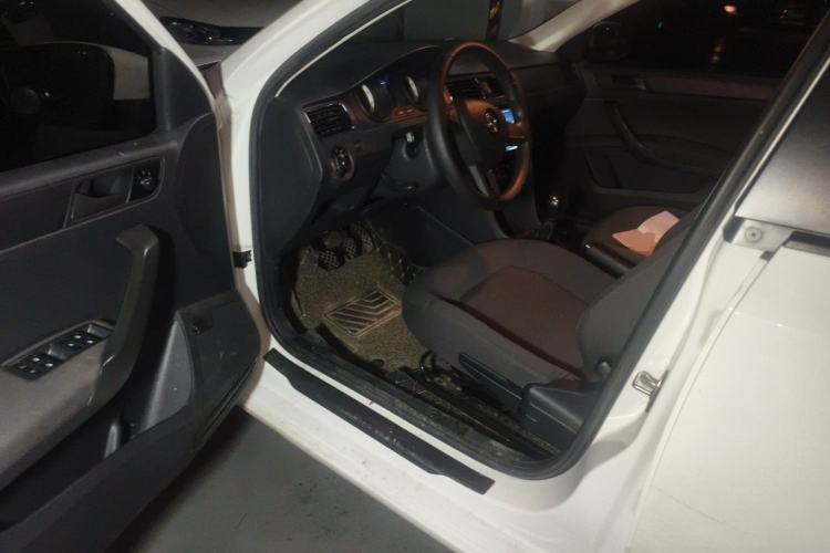 Used Skoda Rapid Spaceback 2018 1.4L Manual Standard Edition Driver Seat