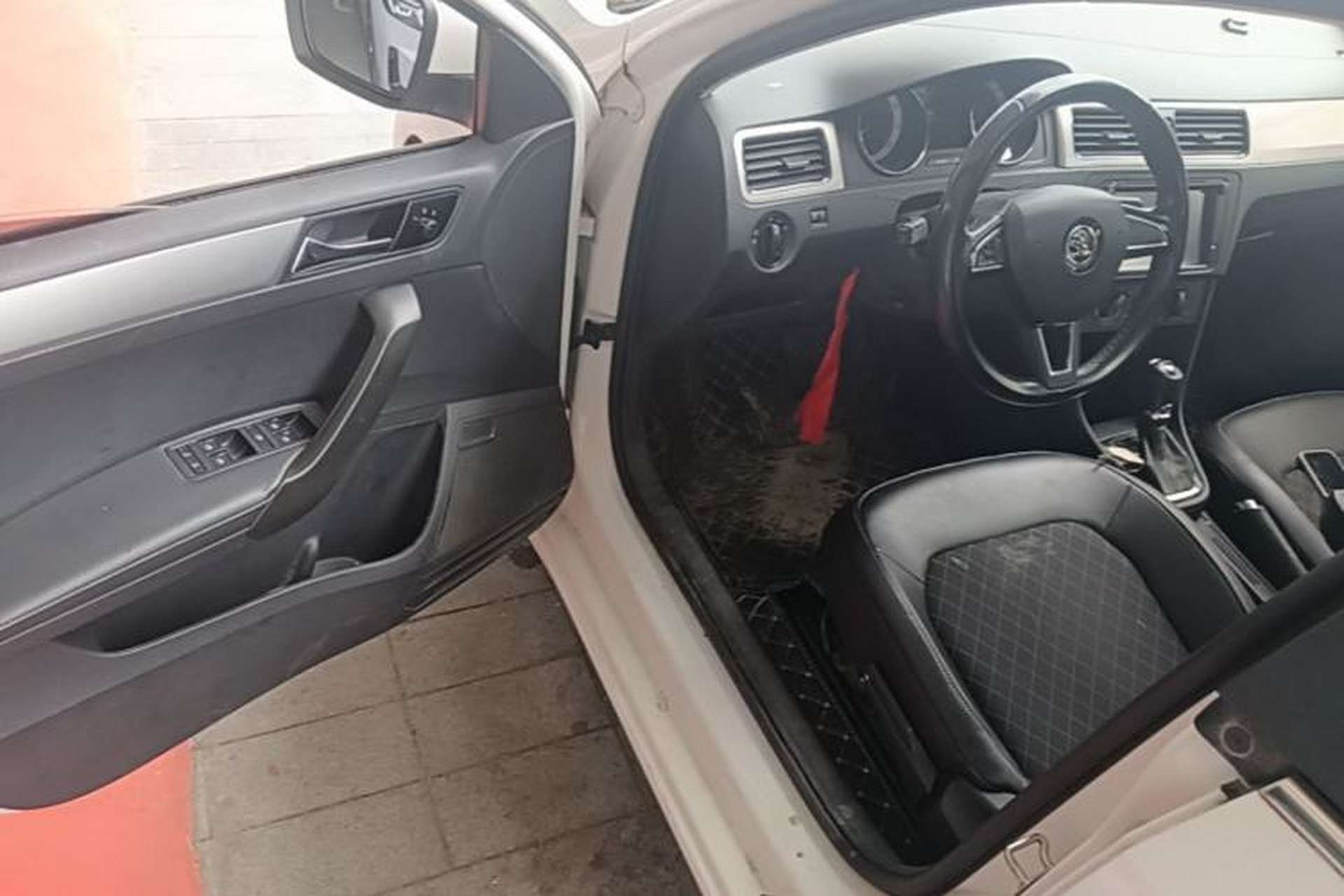 Used Skoda Rapid Spaceback 2018 1.6L Automatic Comfort Edition Driver Seat