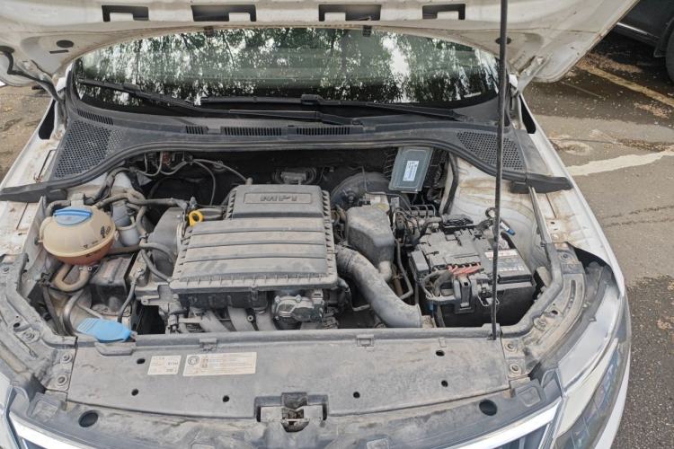 Used Skoda Rapid Spaceback 2018 1.6L Automatic Comfort Edition Engine Bay