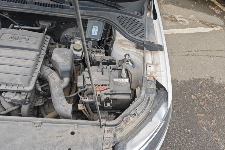 Used Skoda Rapid Spaceback 2018 1.6L Automatic Comfort Edition Engine Bay Left