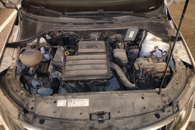 Used Skoda Rapid Spaceback 2018 1.6L Manual Standard Edition Engine Bay