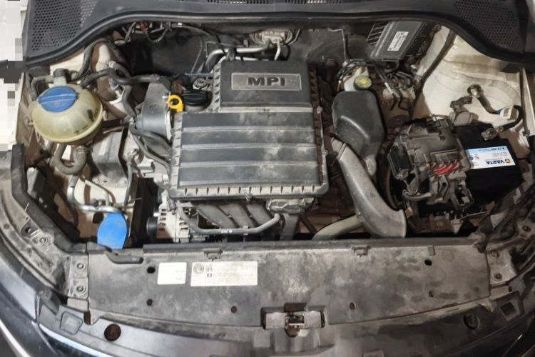 Used Skoda Rapid Spaceback 2018 1.4L Manual Standard Edition Engine Bay