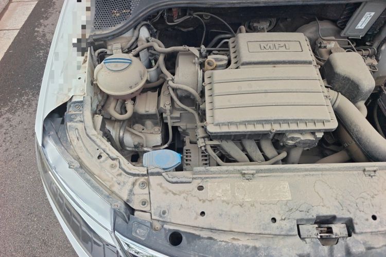 Used Skoda Rapid Spaceback 2018 1.6L Manual Standard Edition Engine Bay Right