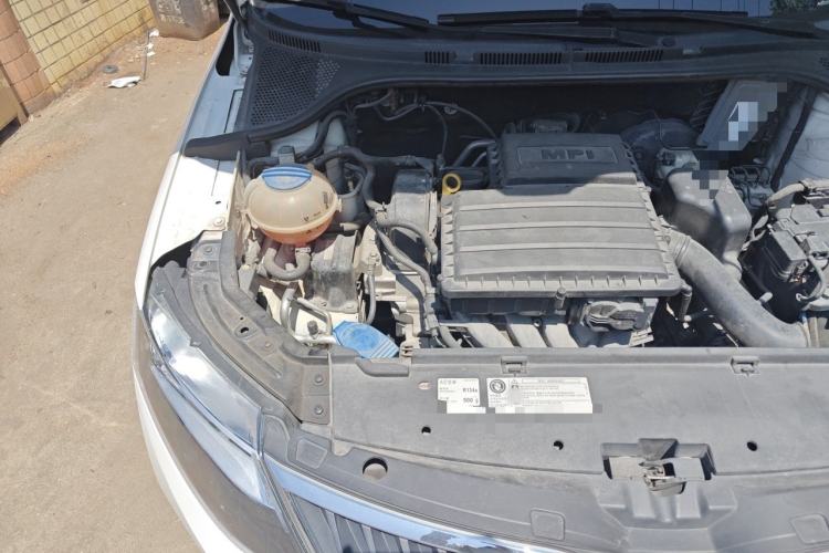 Used Skoda Rapid Spaceback 2018 1.6L Automatic Comfort Edition Engine Bay Right