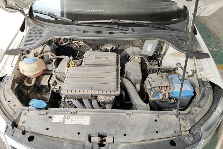 Used Skoda Rapid Spaceback 2018 1.6L Automatic Comfort Edition Engine Bay