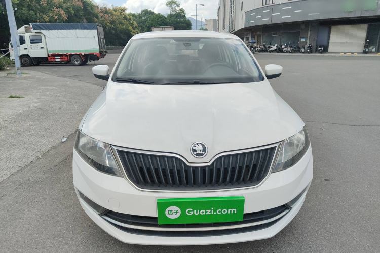 Used Skoda Rapid Spaceback 2018 1.6L Automatic Comfort Edition Exterior 1