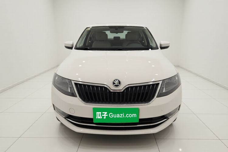 Used Skoda Rapid Spaceback 2018 1.6L Automatic Comfort Edition Exterior 1