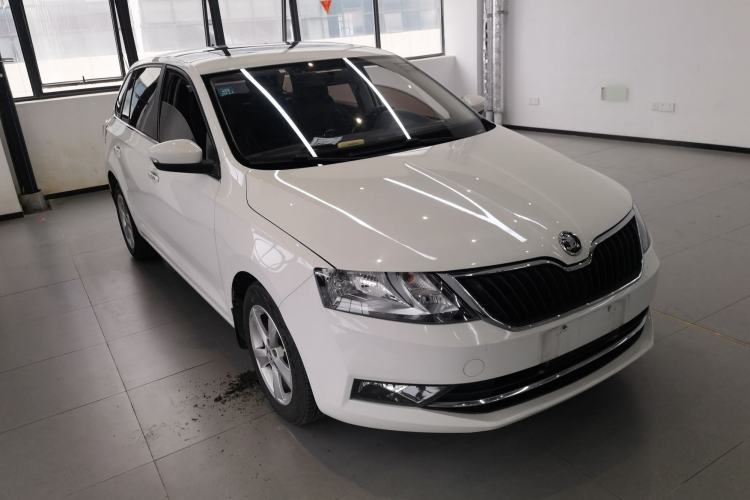 Used Skoda Rapid Spaceback 2018 1.6L Automatic Comfort Edition Exterior 1