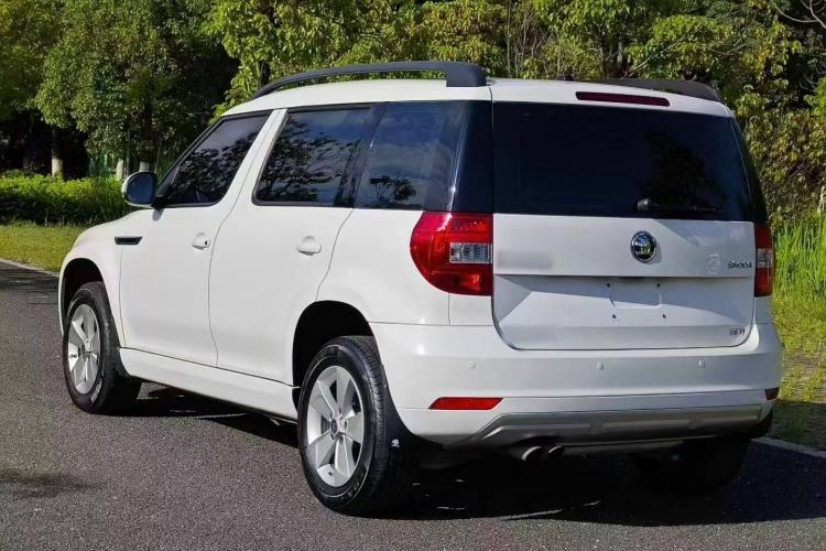Used Skoda Rapid Spaceback 2018 1.6L Automatic Comfort Edition Exterior 2