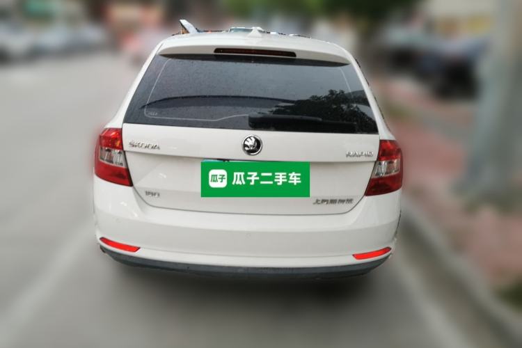 Used Skoda Rapid Spaceback 2018 1.6L Automatic Comfort Edition Exterior 4